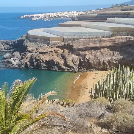 Azure Horizon And Breeze - Panoramic Ocean View And Heated Pool Villa