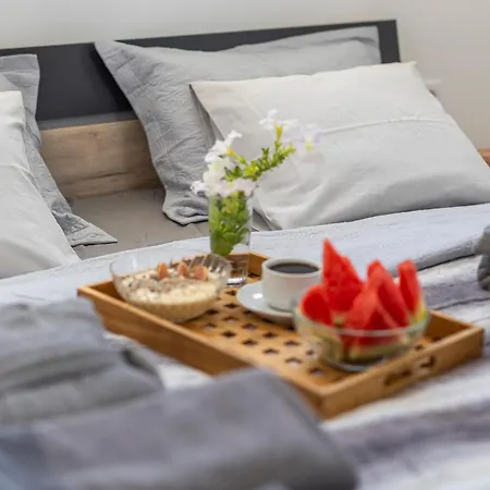 Azure Horizon And Breeze - Panoramic Ocean View And Heated Pool Villa *