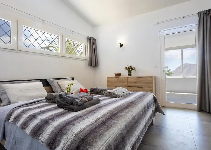 Villa Azure Horizon And Breeze - Panoramic Ocean View And Heated Pool Chayofa