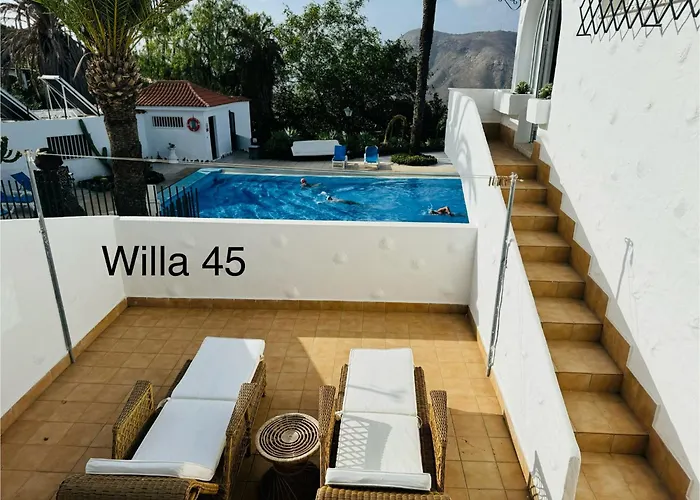 Azure Horizon And Breeze - Panoramic Ocean View And Heated Pool Villa *