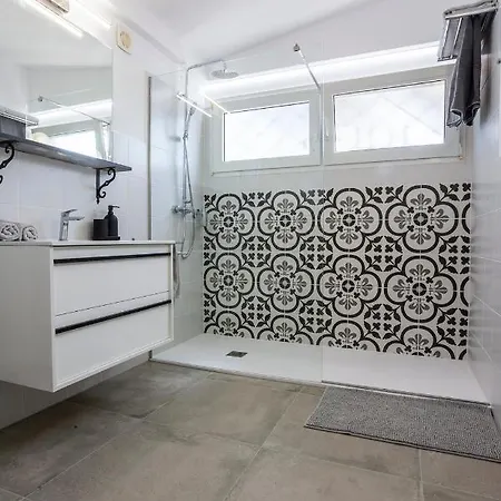 Villa Azure Horizon And Breeze - Panoramic Ocean View And Heated Pool