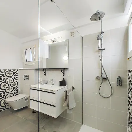 Azure Horizon And Breeze - Panoramic Ocean View And Heated Pool