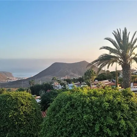 Azure Horizon And Breeze - Panoramic Ocean View And Heated Pool *