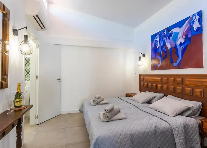 Azure Horizon And Breeze - Panoramic Ocean View And Heated Pool Villa *