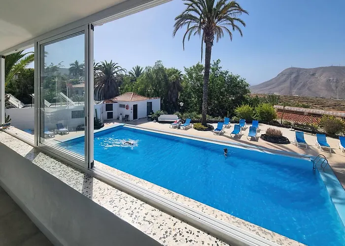 Azure Horizon And Breeze - Panoramic Ocean View And Heated Pool Willa Chayofa