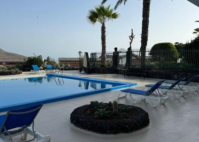 Willa Azure Horizon And Breeze - Panoramic Ocean View And Heated Pool