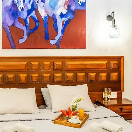 Azure Horizon And Breeze - Panoramic Ocean View And Heated Pool Чайофа